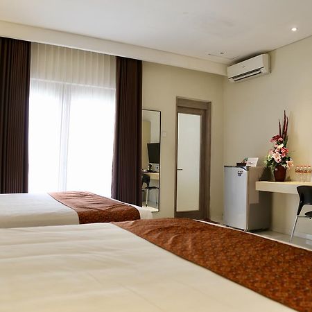 Gm253 Hotel Jembel Eksteriør billede